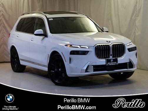 Alpine White 2024 BMW X7 xDrive40i