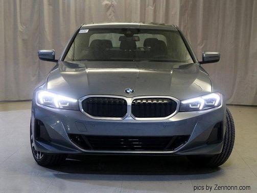 2025 BMW 330 i xDrive