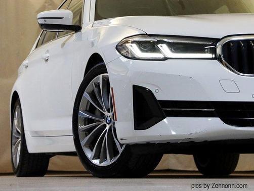 2022 BMW 530 i xDrive