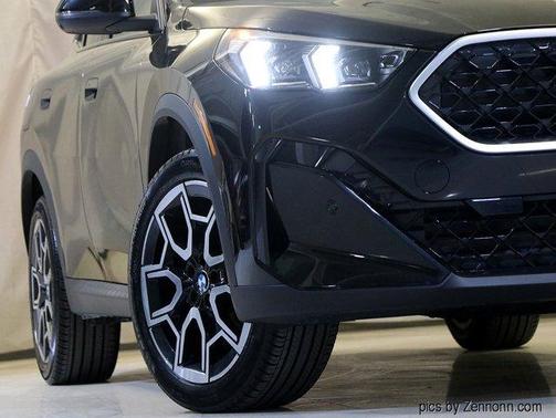2025 BMW X2 xDrive28i
