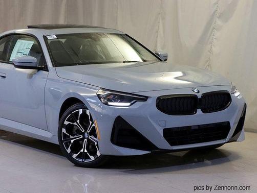 2025 BMW 230 i xDrive