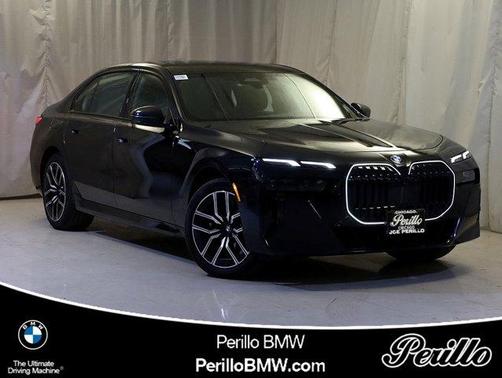 2025 BMW 740 i xDrive