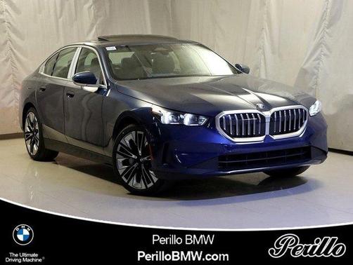 Phytonic Blue Metallic 2026 BMW 530 i xDrive
