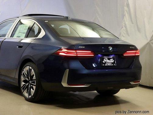 Phytonic Blue Metallic 2026 BMW 530 i xDrive