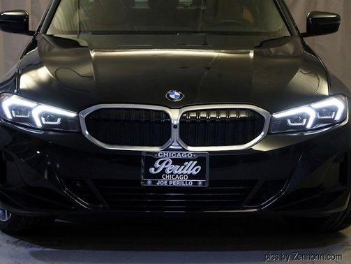 2023 BMW 330 i xDrive