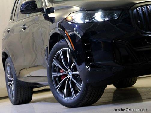 Carbon Black Metallic 2026 BMW X5 xDrive40i