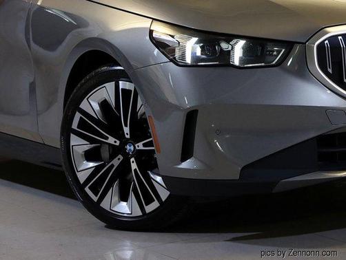 2024 BMW 530 i xDrive