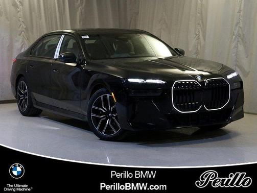 2025 BMW 760 760i xDrive