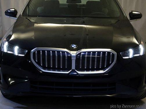2025 BMW 540 i xDrive