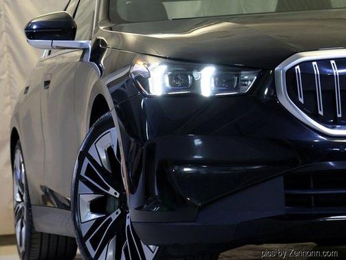 2025 BMW 540 i xDrive