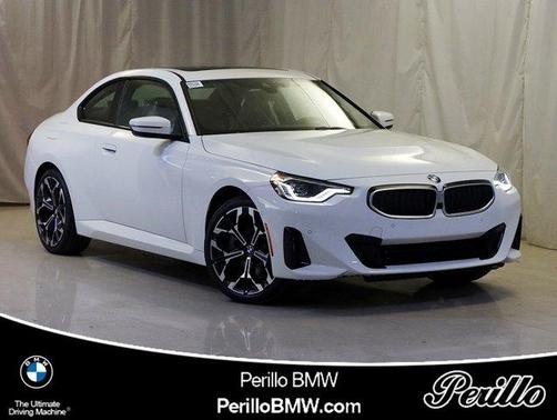 2025 BMW 230 i xDrive