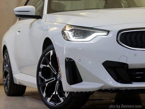 2025 BMW 230 i xDrive