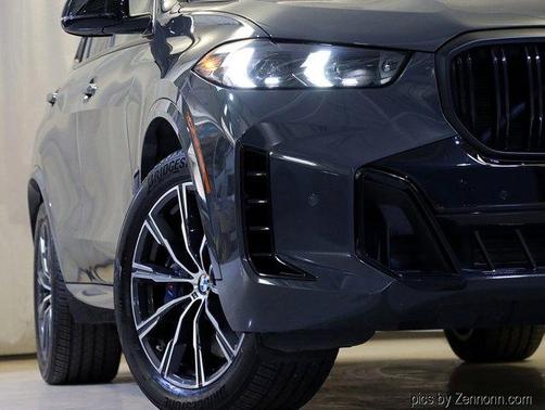 2024 BMW X5 M60i