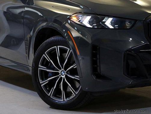 2024 BMW X5 M60i
