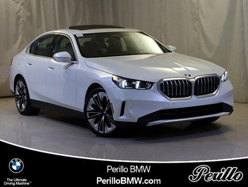 2025 BMW 540 i xDrive