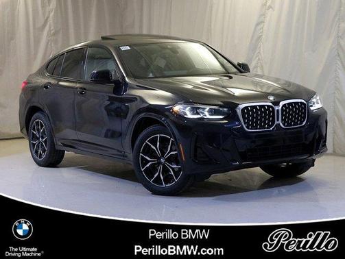 2025 BMW X4 xDrive30i