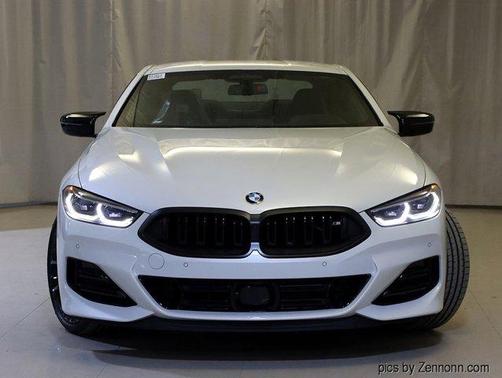 2025 BMW M850 i xDrive