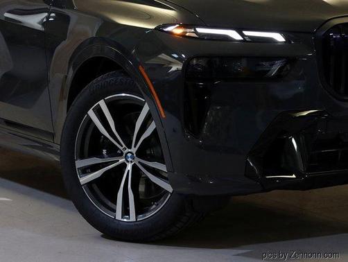 2026 BMW X7 M60i