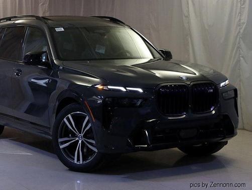 2026 BMW X7 M60i