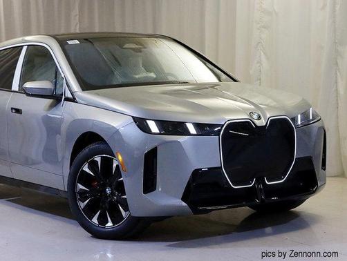 2026 BMW iX xDrive45