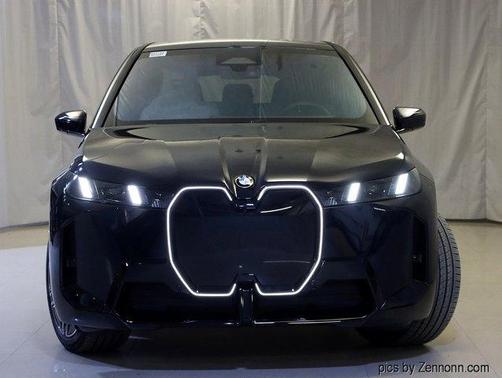 2026 BMW iX xDrive45