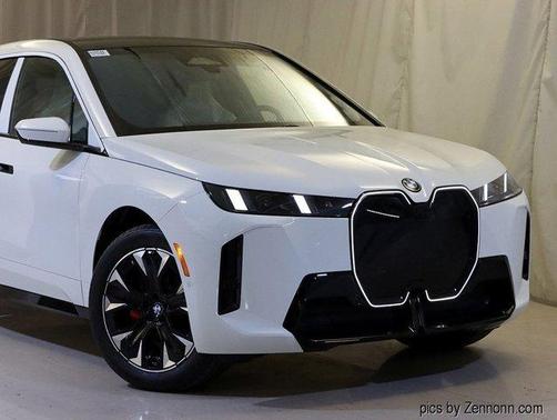 2026 BMW iX xDrive60