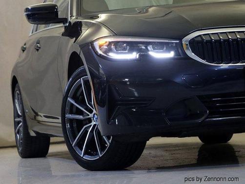 2022 BMW 330 i xDrive