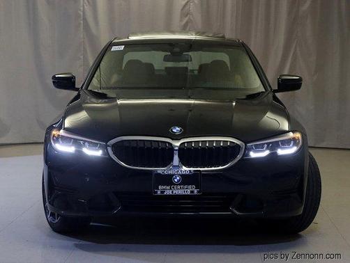 2022 BMW 330 i xDrive