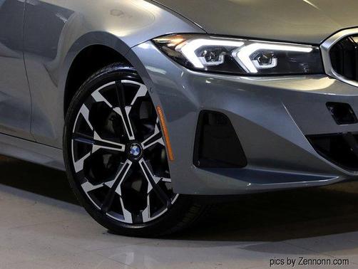 2025 BMW 330 i xDrive