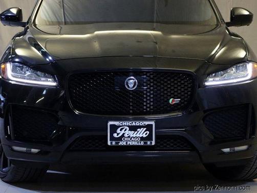2020 Jaguar F-PACE S