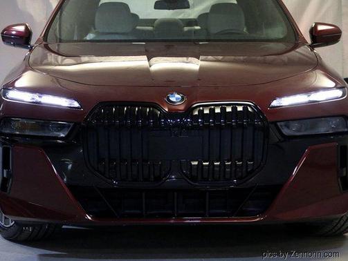 2024 BMW 760 760i xDrive