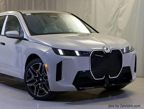 2026 BMW iX xDrive45
