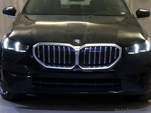 2025 BMW 540 i xDrive