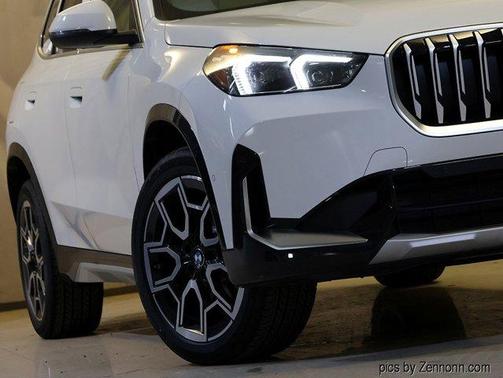 Alpine White 2026 BMW X1 xDrive28i