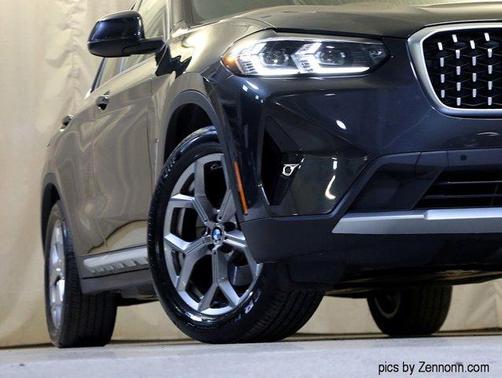 2023 BMW X4 xDrive30i