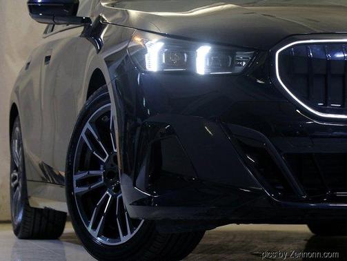 2024 BMW 540 i xDrive