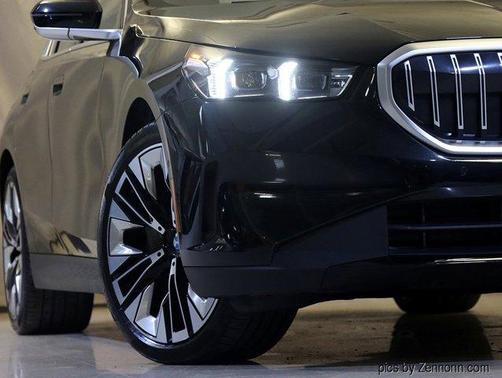 2025 BMW 540 i xDrive