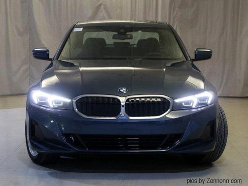 2025 BMW 330 i xDrive