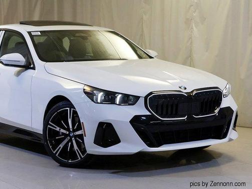 2026 BMW 530 i xDrive