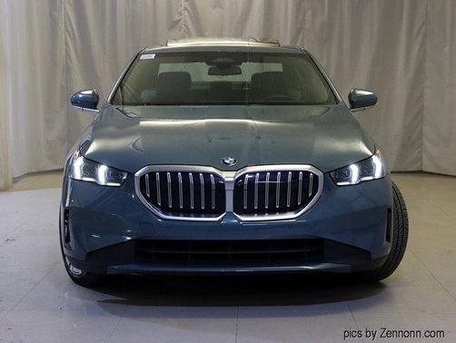 2024 BMW 540 i xDrive