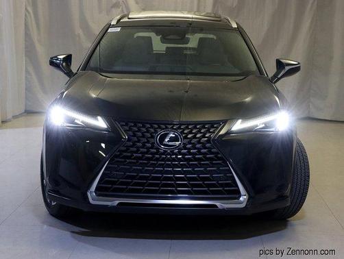 2025 Lexus UX 300h BASE