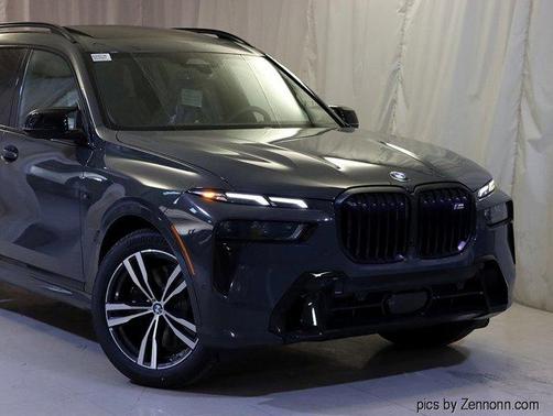 2026 BMW X7 M60i