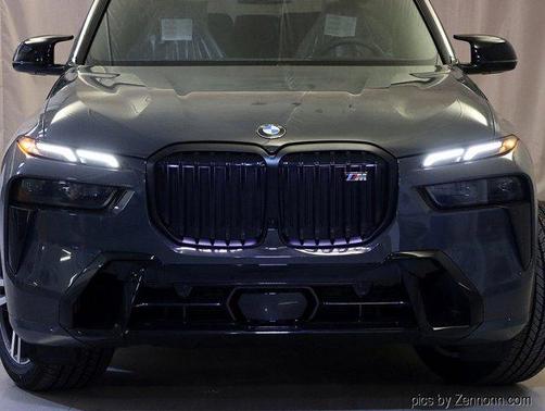 2026 BMW X7 M60i