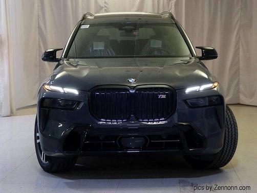 2026 BMW X7 M60i