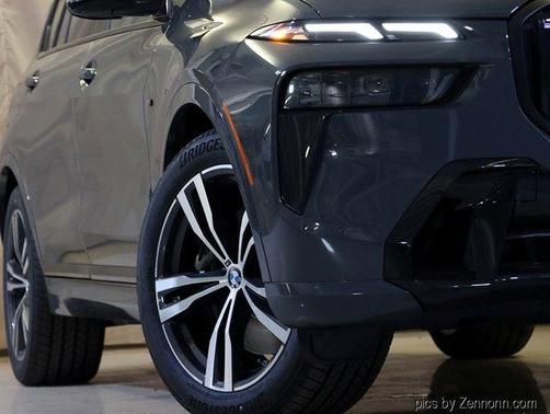 2026 BMW X7 M60i