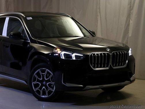 Jet Black 2026 BMW X1 xDrive28i