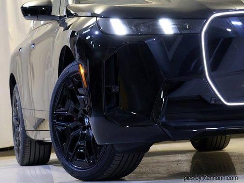 2026 BMW iX xDrive60