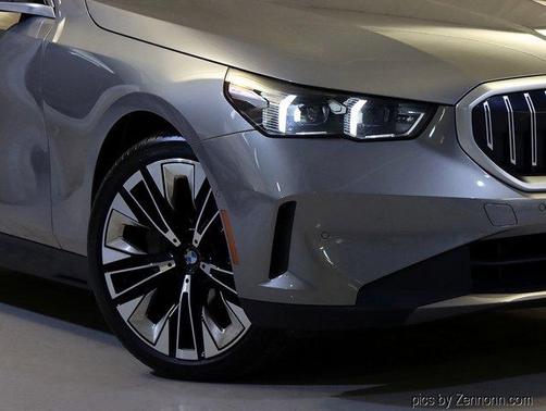 2025 BMW 540 i xDrive
