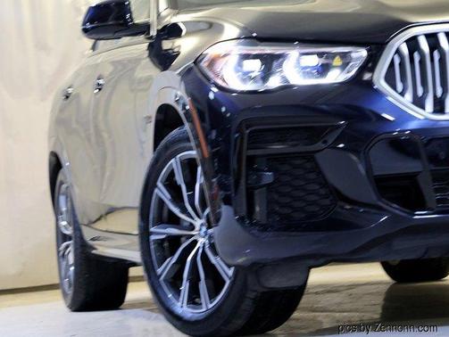 2022 BMW X6 xDrive40i