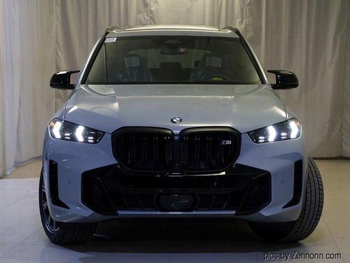 2026 BMW X5 M60i